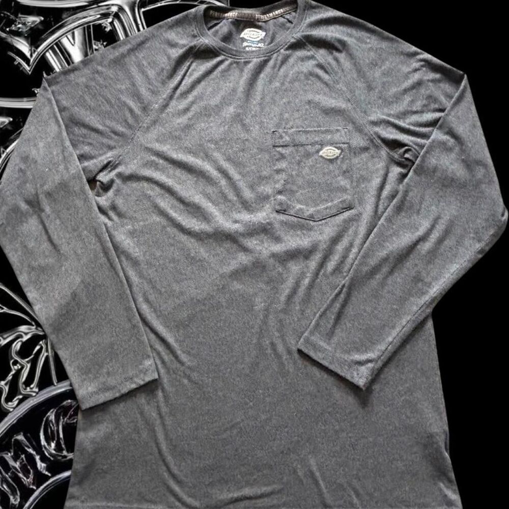 Dickies Men's Grey Shirt